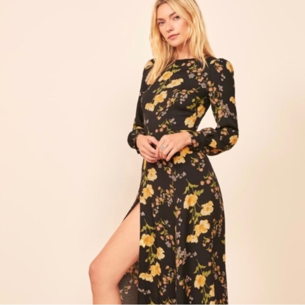 Reformation Creed dress navy floral size 4